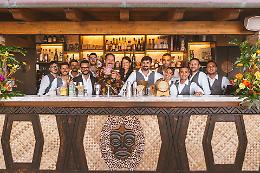 Il mixology d&rsquo;autore in stile Tiki approda a Taormina e trasforma la terrazza di Villa Sant'Andrea in un'oasi caraibica
