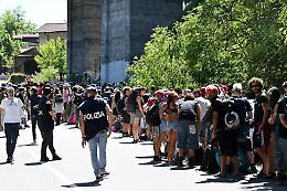 Scontri in Val di Susa, oltre mille identificati, 120 agenti feriti e due stranieri allontanati