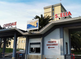 Donna muore prima della diagnosi, primario del Sant'Elia: &laquo;Non c'&egrave; pi&ugrave; broncologia e non abbiamo strumenti&raquo;