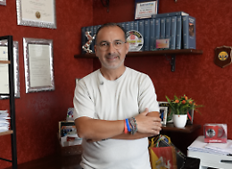 Disservizi e inefficienze a Vittoria e Scoglitti per luce e acqua, La Rosa dice basta