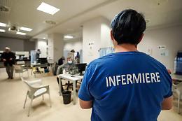 Sanit&agrave;, contratto rinnovato: fino a 240 euro al mese per gli infermieri e regole chiare sull'IA