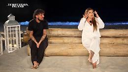 Temptation Island, il fal&ograve; che spegne la coppia catanese. Giovanni si alza, fugge e poi chiude con Sabrina: &laquo;Non ti amo pi&ugrave;&raquo;