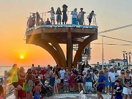 Scoglitti, l'inaugurazione dello Skyview a Cammarana innalza la qualit&agrave; di fruizione della borgata 