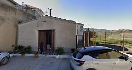 Valguarnera: mettono a soqquadro la chiesa e la profanano per cercare i soldi, ma alla fine vanno via con 20 euro