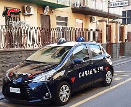 Vicini di casa filmano bimba picchiata pi&ugrave; volte dalla madre: 34enne arrestata a Cannizzaro