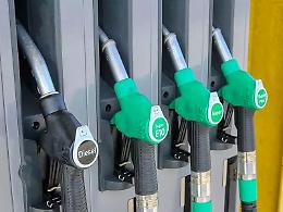 Sconto sul gasolio esteso fino alla fine di agosto: il Consiglio dei ministri approva le nuove misure fiscali