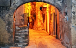Ortigia: riportare le serate in Piazza della Graziella