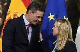 Arriva la ritorsione:  la Spagna ripristina i controlli alle frontiere con l'Italia 