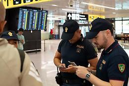 Controlli alle frontiere, per italiani in Spagna tutti i recapiti utili forniti dalla Farnesina