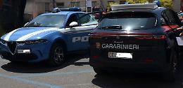 Vittoria: malmenano un 22enne e gli portano via i telefoni cellulari, arrestati 4 pregiudicati