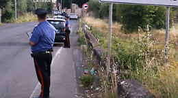 Fugge dopo aver investito un pedone: 24enne denunciato per omissione di soccorso e lesioni stradali