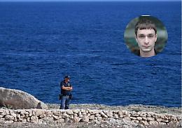 Regista travolto da un gommone a Lampedusa: domani l'autopsia sul corpo di Cristiano Giamporcaro