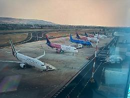 La notte dell'Odissea moderna: il volo Malpensa-Catania dirottato a Comiso