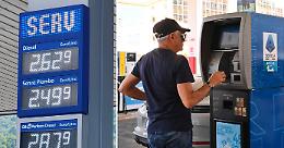 Benzina e diesel sempre pi&ugrave; "salati": in autostrada toccati i 2,629 euro ed &egrave; record storico
