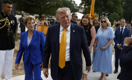 La Corte Suprema d&agrave; il via libera alla stretta di Trump sul voto postale 