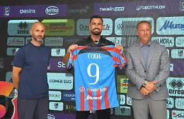 Catania, Massimo Coda &egrave; il nuovo numero 9 rossazzurro: &laquo;Pronto a segnare e a stupire tutti&raquo;