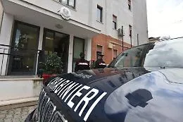 Notti di violenza nel Misilmerese: maxi rissa con pistola e assalto ai Carabinieri durante i controlli sulla movida