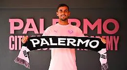 Perin a Palermo: firma, allenamento e incontro con i tifosi