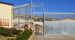 Rivolta dei migranti al Cpr di Pian del Lago: in tre processati per direttissima dopo l'incendio e il ferimento di un agente