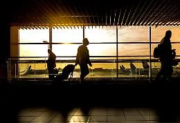 Oltre 17 chili di Shaboo nei bagagli: arrestati due corrieri messicani a Fiumicino