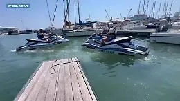 La Polizia potenzia  le "volanti del mare": due acquascooter in pi&ugrave; da quasi 200 cv per controlli e soccorsi