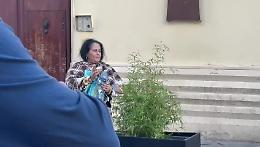 Omicidio a Palermo, la disperazione della madre della vittima: "Come si fa a sparare in testa ad un ragazzo?" (Video)