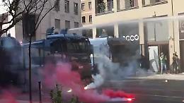 Tensioni a Milano: idranti e scontri durante il corteo dei Patrioti europei