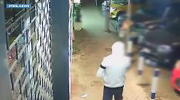 Facevano esplodere i distributori per rubare sigarette: due arresti con braccialetti elettronici