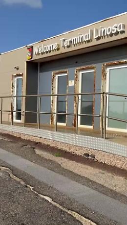 Ciclone Harry devasta Lampedusa e Linosa: porto a rischio collasso, strade cancellate e appello per aiuti immediati