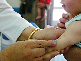 Boom di bimbi a letto malati nel Palermitano: «Attenzione al virus sinciziale, vaccino unico rimedio»