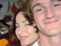 Andrea Delogu a "Ballando con le stelle" dopo la morte del fratello Evan: la decisione sulla partecipazione di stasera