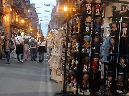 Generazione Palermo scrive al sindaco: "Stop espositori in via Maqueda tra piazza Giulio Cesare e Quattro Canti"