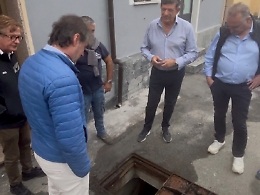 Allacci fognari abusivi nel torrente Continella, lavori di bonifica a rischio