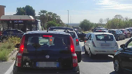 Librino, maleducazione senza fine: bloccate anche le ambulanze. La promessa: &laquo;Subito interventi&raquo;