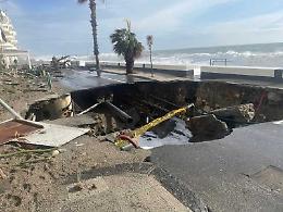 Lungomare di Letojanni devastato, danni per oltre 10 milioni di euro