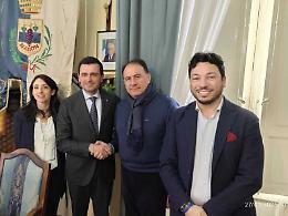 Giardini Naxos, passaggio di consegne tra vicesindaco e commissario