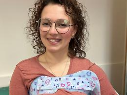 Un corsetto speciale per rinascere dopo un tumore rarissimo. &laquo;Lotto sin da piccola, la fortuna &egrave; avere accanto persone che mi amano&raquo;