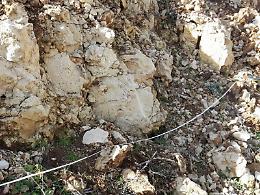 La cava a uso della cementeria fra siti ambientali protetti: per 8 anni nessuno l&rsquo;autorizza, ora la burocrazia si &ldquo;converte&rdquo;