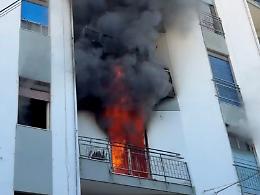 Giarre, il bilancio del gioved&igrave; di fuoco in corso Matteotti: dieci intossicati compresa una neonata, una strage di animali