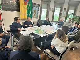 Ragalna, altre 2 famiglie costrette a lasciare casa. E il campanile &egrave; a rischio