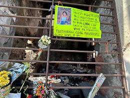 &laquo;Non spegnere i riflettori sulla morte di Elisabeta&raquo;, la salma ancora sequestrata