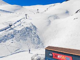 Neve infinita a Piano Provenzana: si potr&agrave; sciare sino al 12 aprile