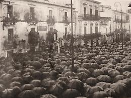 Il comizio a Ragusa 105 anni fa trasformato in un massacro dai fascisti e la lettera che ne riscrive la storia