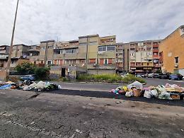 Rifiuti, a Catania troppe microdiscariche. Il vicesindaco: &laquo;Eliminiamole e Tari meno cara per tutti&raquo;