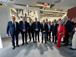 Il vino nuovo motore del turismo: &laquo;Sicilia seconda solo alla Toscana&raquo;