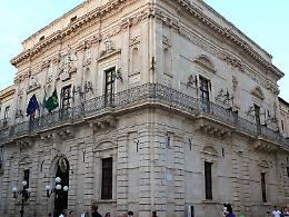 Cassazione: il Comune non paga il debito dei dipendenti, annullata la sentenza d&rsquo;appello