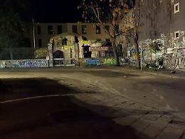 Accoltellato e lasciato in strada agonizzante: &egrave; giallo a Catania 