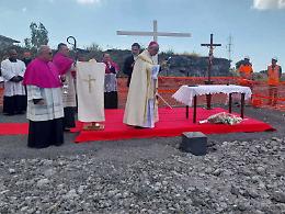 Nuova chiesa al Villaggio del Pino