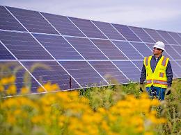 Energia pulita ma bollette "sporche". Pi&ugrave; rinnovabili o pi&ugrave; fonti fossili? Il rebus &ldquo;green&rdquo; in Sicilia
