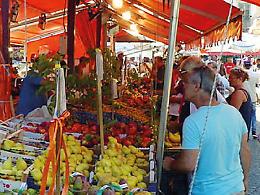 Mercatini rionali, svolta del Comune: ecco la manifestazione d'interesse per un maxi-spazio aperto dal venerd&igrave; al luned&igrave;